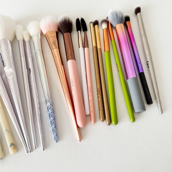 Makeup Brush Bundle/Lot - Picture 4 of 4